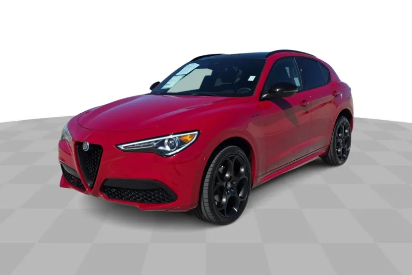 2022 Alfa Romeo Stelvio Ti photo 1