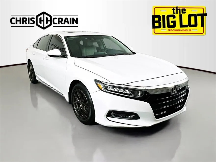 2018 Honda Accord EX photo 1