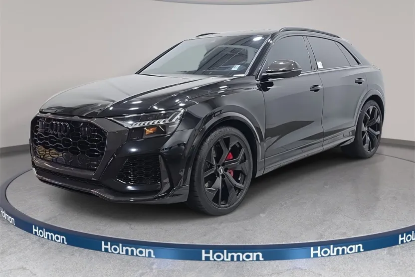 2023 Audi RS Q8 photo 1