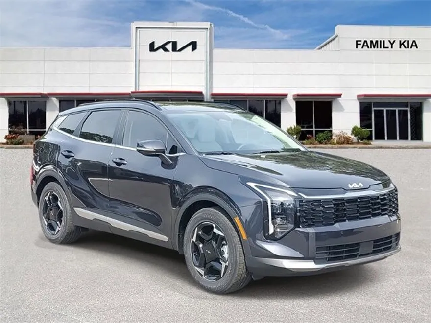 2026 Kia Sportage EX photo 1