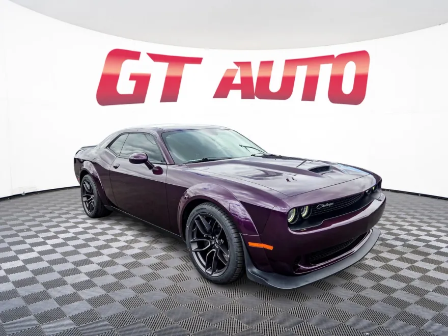 2021 Dodge Challenger R/T Scat Pack photo 1