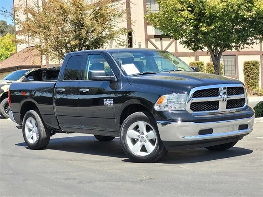 2024 Ram 1500 Classic SLT photo 1