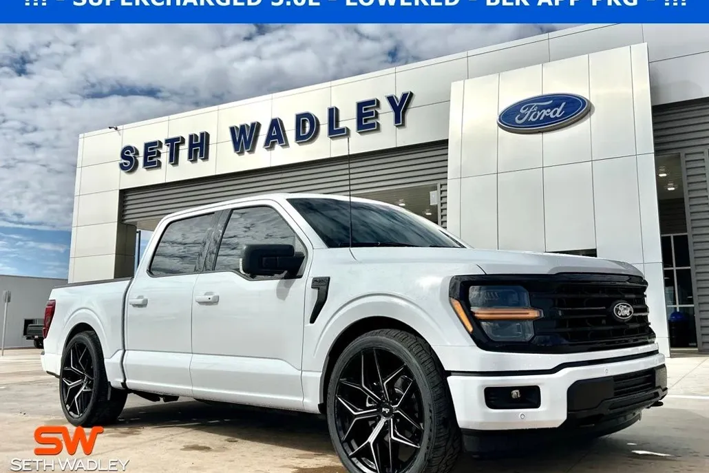 2024 Ford F-150 XLT photo 1