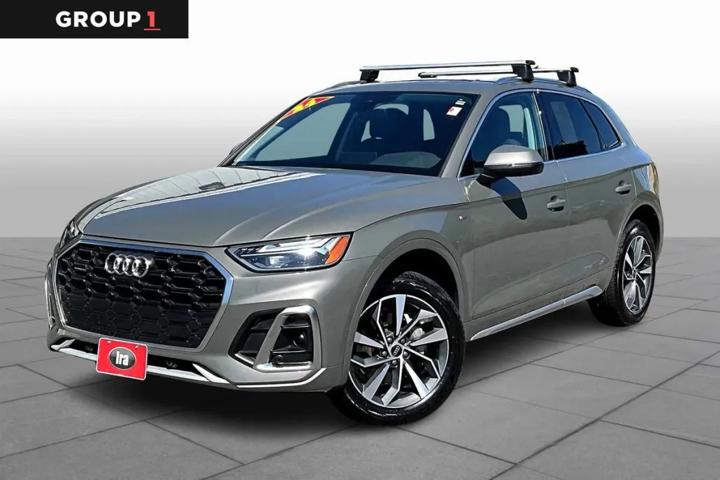 2024 Audi Q5 S line Premium Plus photo 1