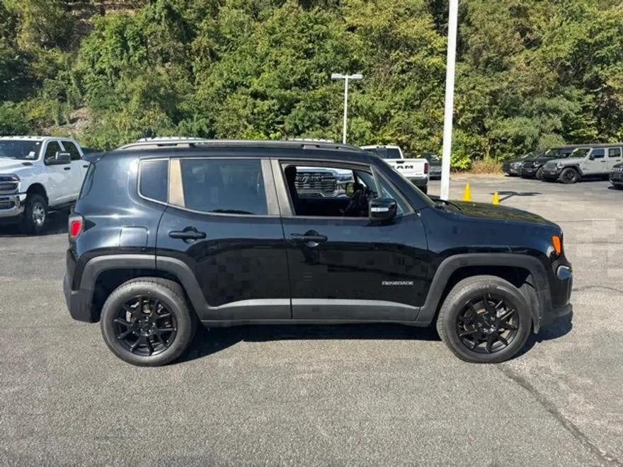 2020 Jeep Renegade Altitude photo 1