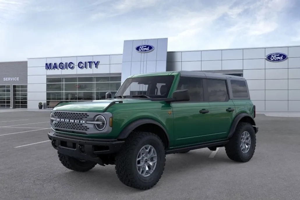2025 Ford Bronco Badlands photo 1