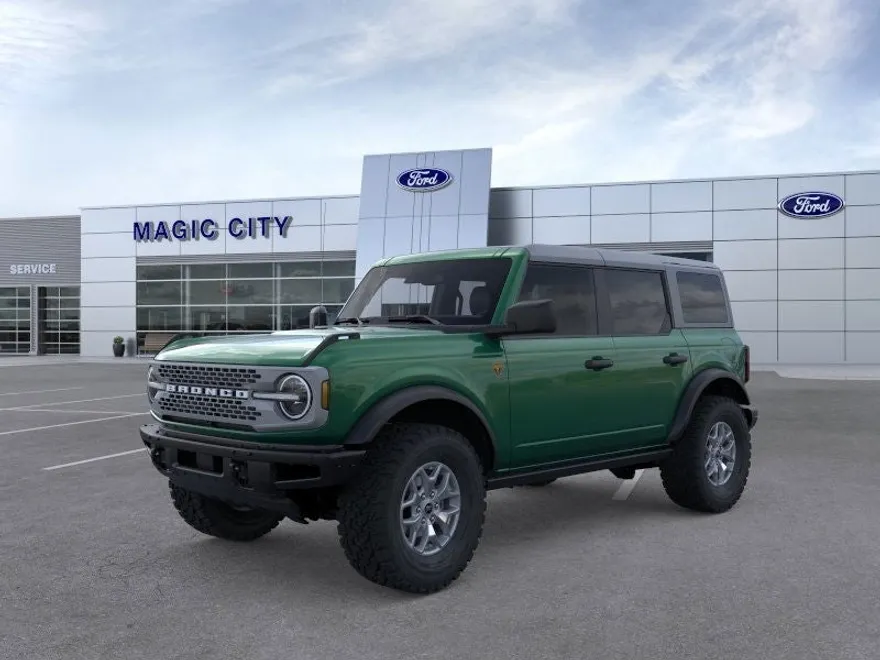 2025 Ford Bronco Badlands photo 1