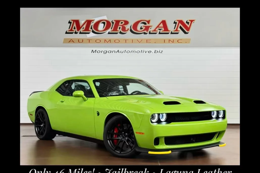 2023 Dodge Challenger SRT8 Hellcat photo 1
