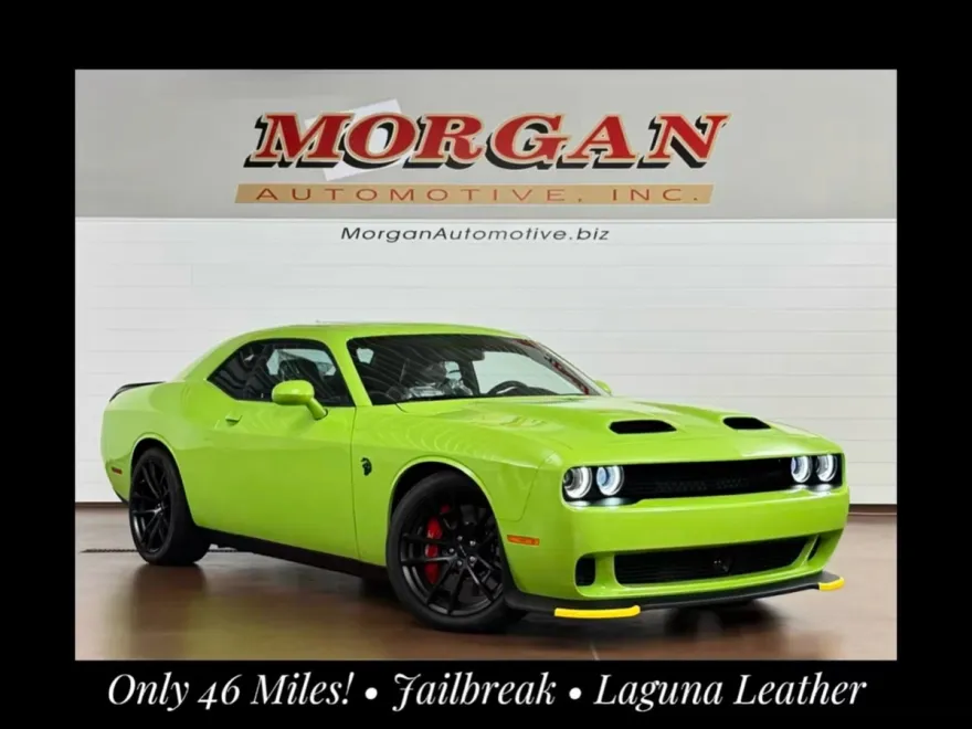 2023 Dodge Challenger SRT8 Hellcat photo 1
