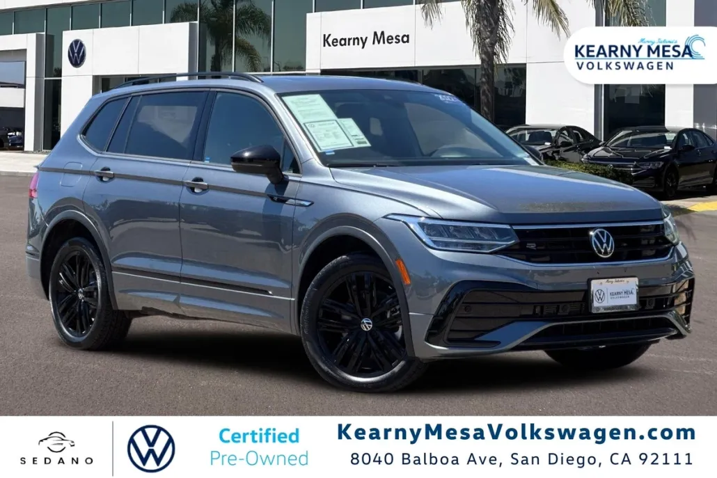 2022 Volkswagen Tiguan SE R-Line Black photo 1