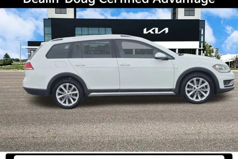 2018 Volkswagen Golf Alltrack TSI SE photo 1