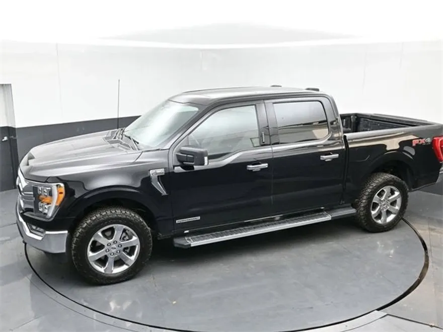 2023 Ford F-150 XLT photo 1