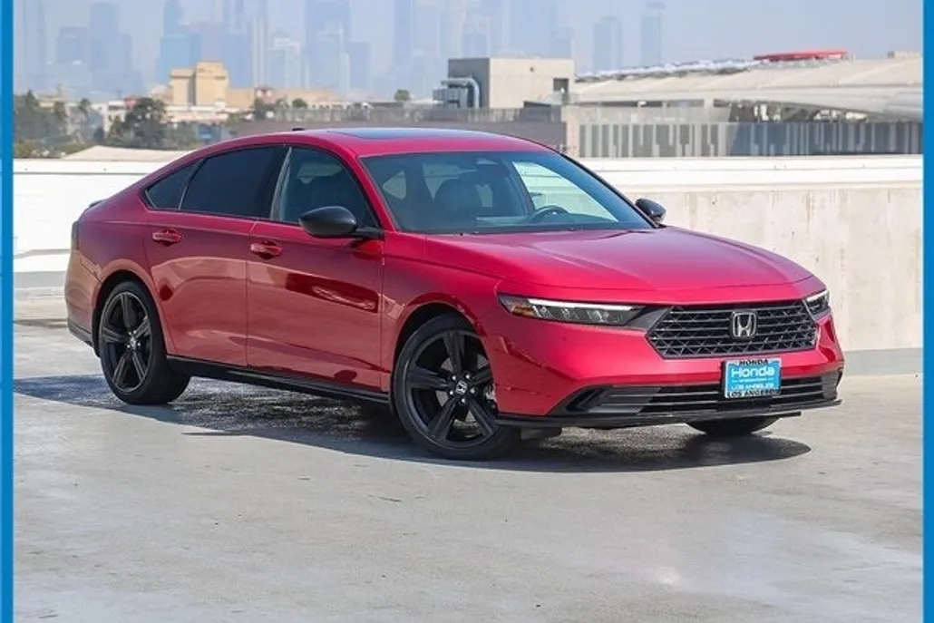 2023 Honda Accord Hybrid Sport-L photo 1