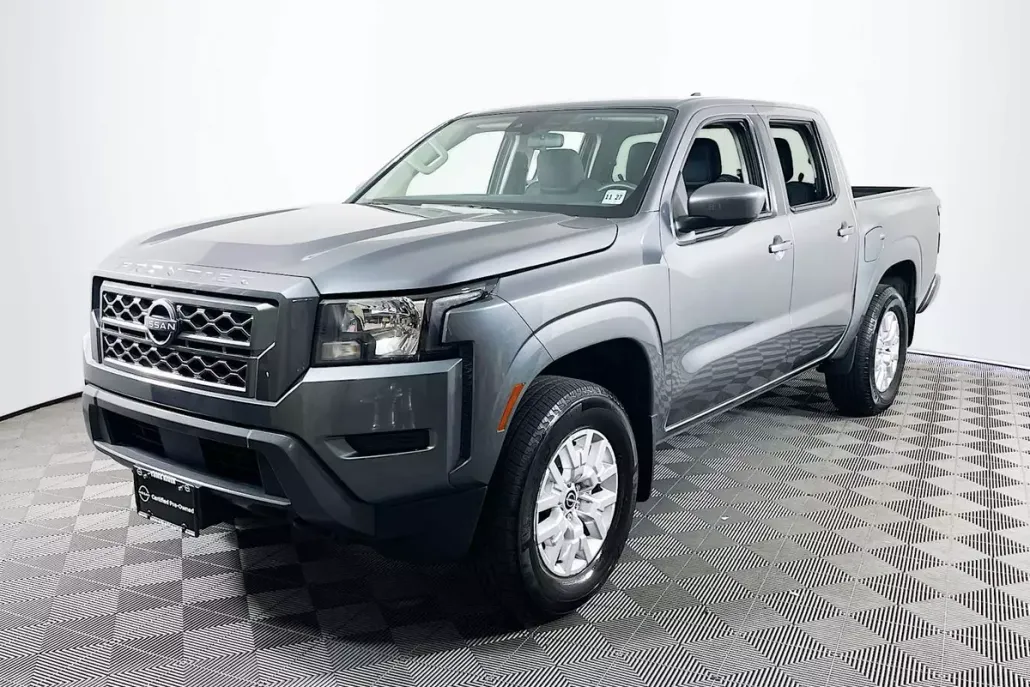 2023 Nissan Frontier SV photo 1