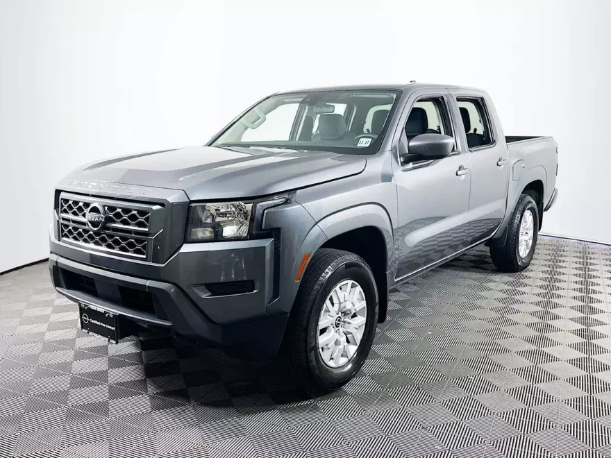 2023 Nissan Frontier SV photo 1