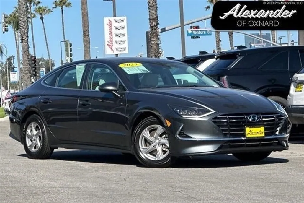 2023 Hyundai Sonata SE photo 1