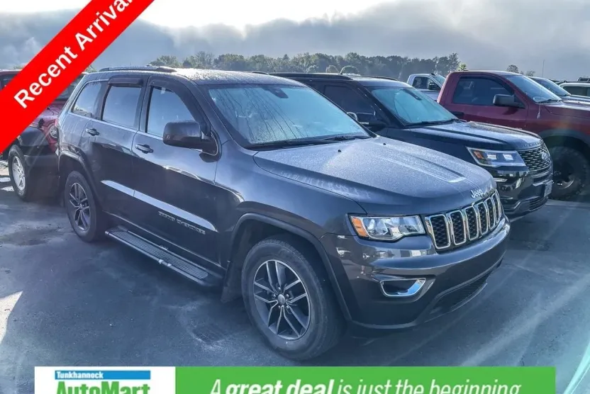 2018 Jeep Grand Cherokee Laredo E photo 1