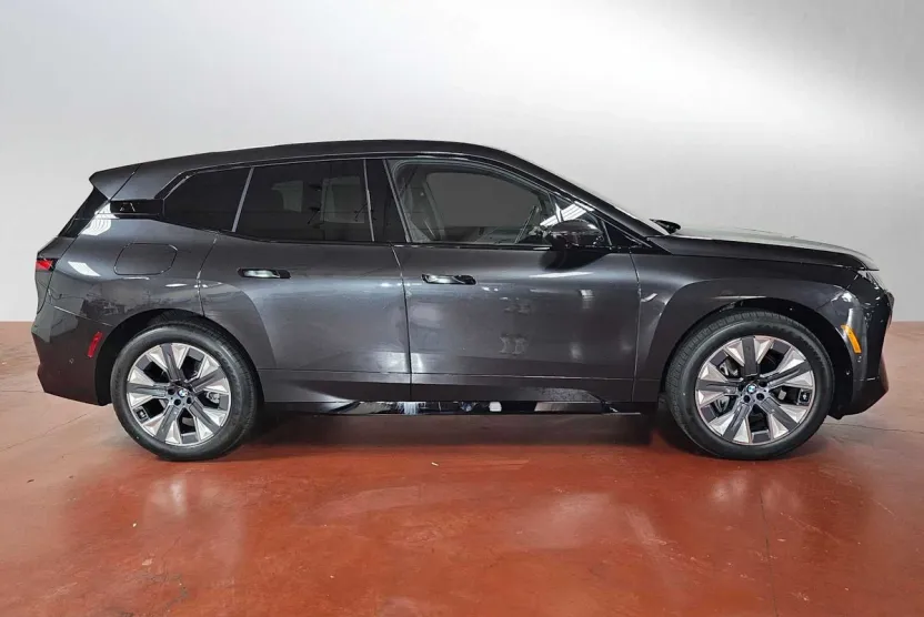 2026 Bmw iX iX xDrive60 photo 1
