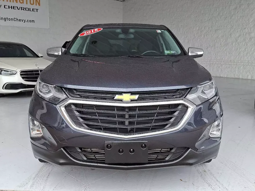 2018 Chevrolet Equinox LT photo 1