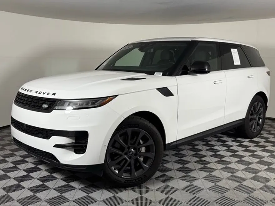2024 Land Rover Range Rover Sport SE photo 1