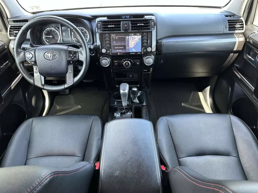 2024 Toyota 4Runner TRD Off-Road Premium photo 1