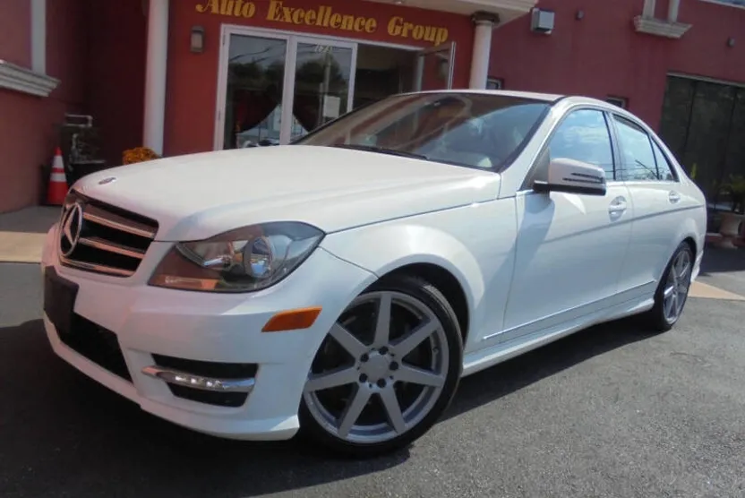 2014 Mercedes Benz C 300 Sport 4MATIC photo 1