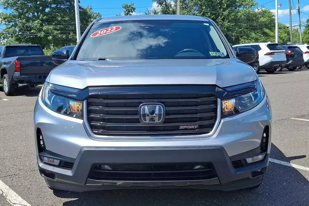 2022 Honda Ridgeline Sport photo 1