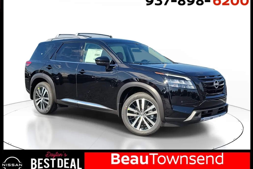 2025 Nissan Pathfinder Platinum photo 1