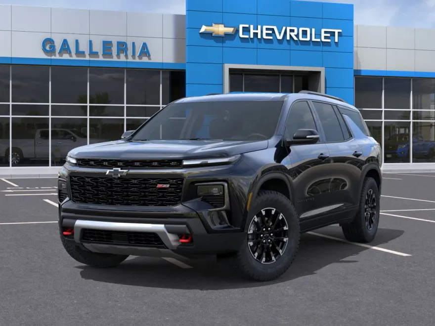 2026 Chevrolet Traverse Z71 photo 1