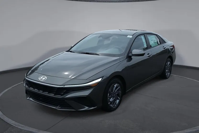 2025 Hyundai Elantra Hybrid Blue photo 1