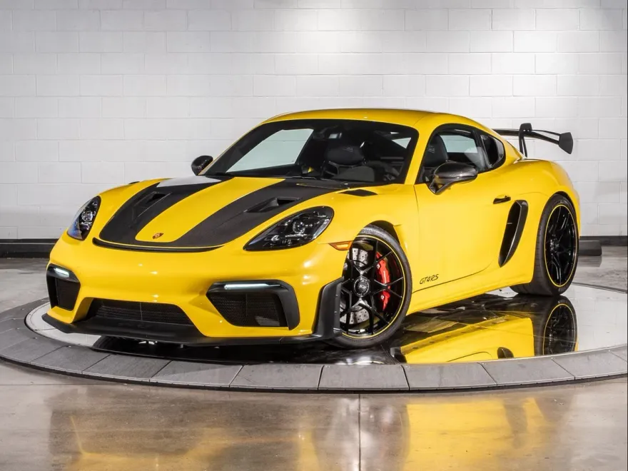 2025 Porsche Cayman GT4 RS photo 1