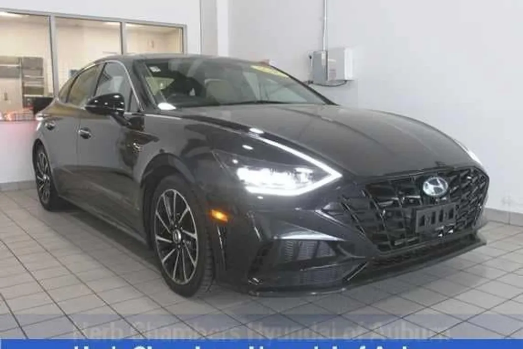 2021 Hyundai Sonata Limited photo 1