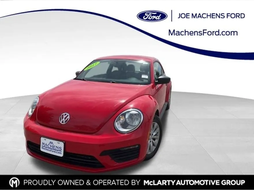 2017 Volkswagen Beetle 1.8T S photo 1