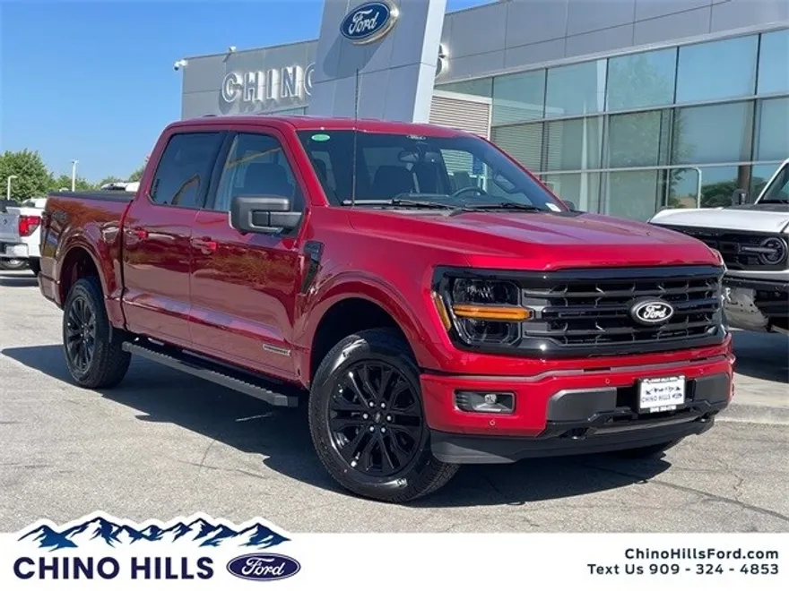 2025 Ford F-150 XLT photo 1