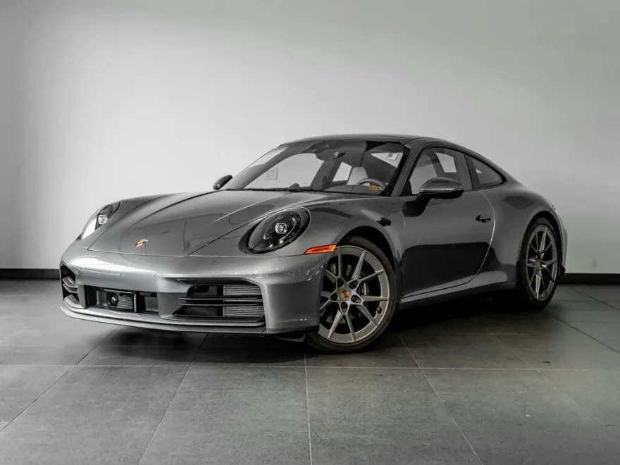 2025 Porsche 911 photo 1