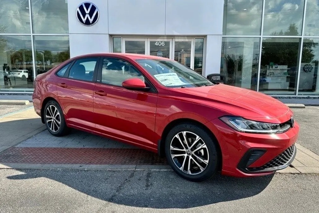 2026 Volkswagen Jetta Sport photo 1
