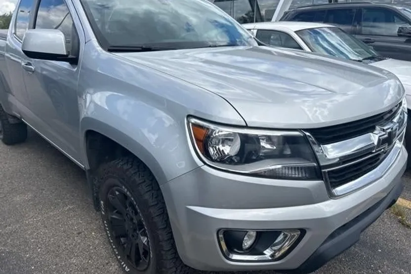 2018 Chevrolet Colorado LT photo 1