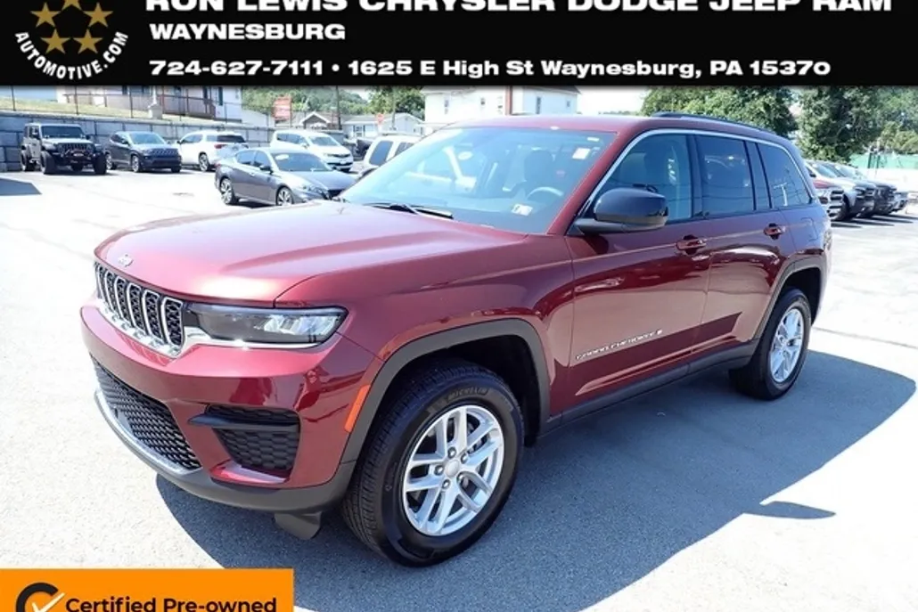 2023 Jeep Grand Cherokee Laredo photo 1