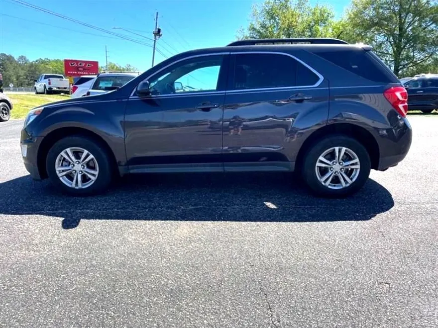 2016 Chevrolet Equinox LT photo 1