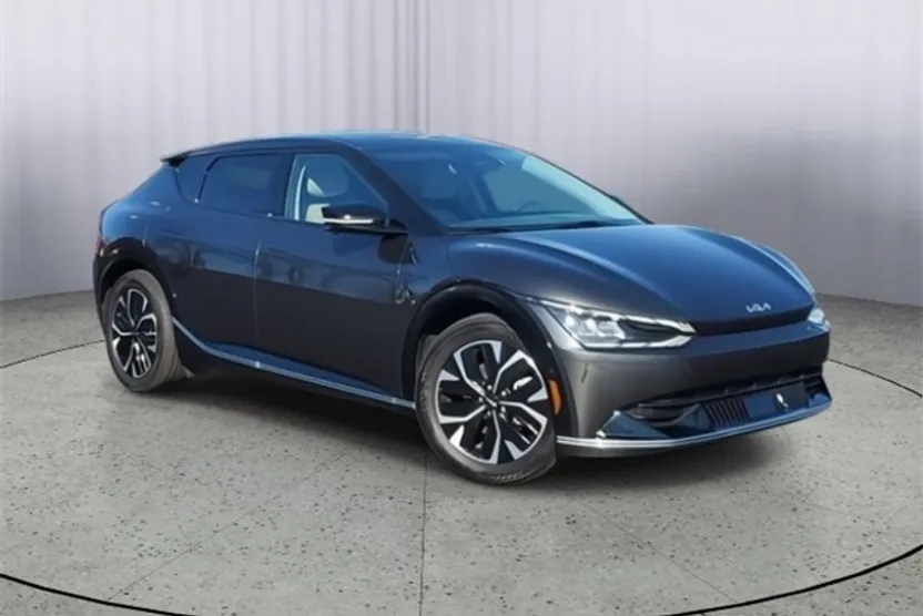 2022 Kia EV6 Wind photo 1