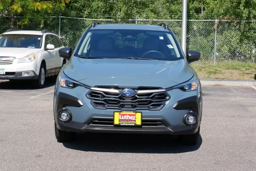 2024 Subaru Crosstrek Premium photo 1