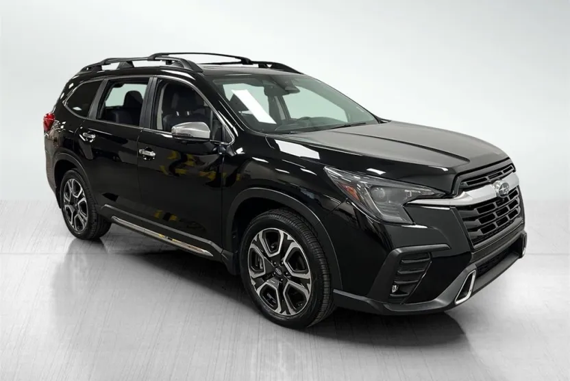 2023 Subaru Ascent Touring photo 1