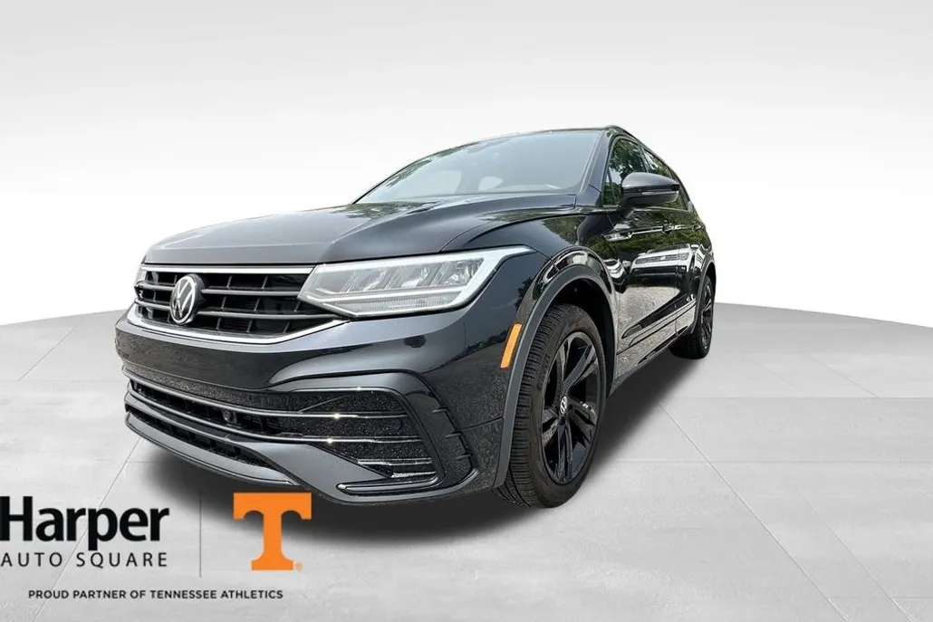 2023 Volkswagen Tiguan SE R-Line Black photo 1