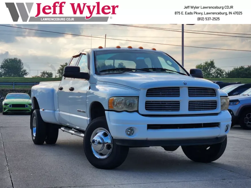 2004 Dodge Ram 3500 SLT photo 1