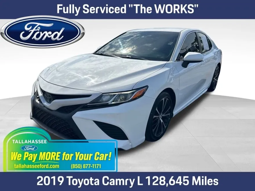 2019 Toyota Camry L photo 1