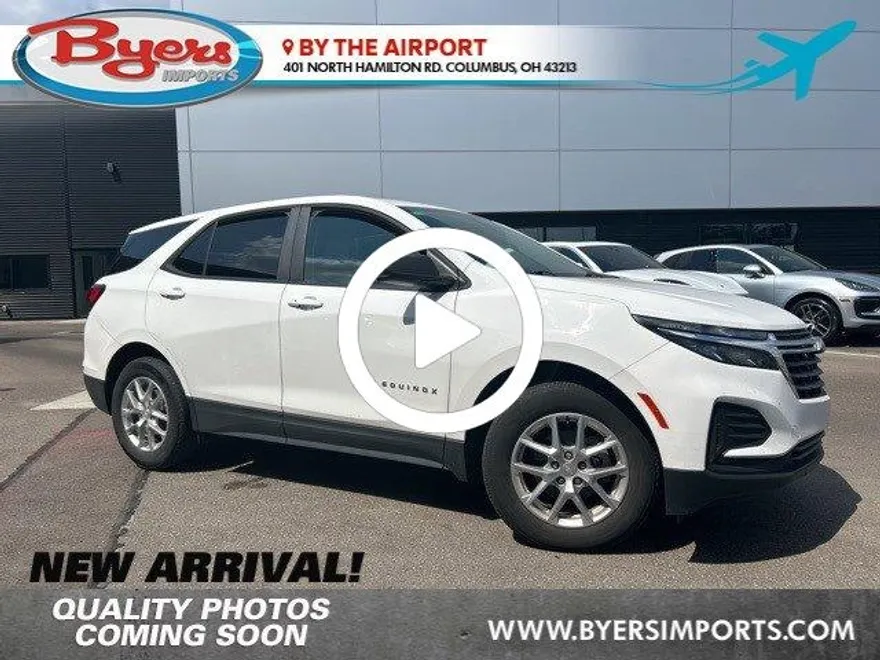 2022 Chevrolet Equinox LS photo 1