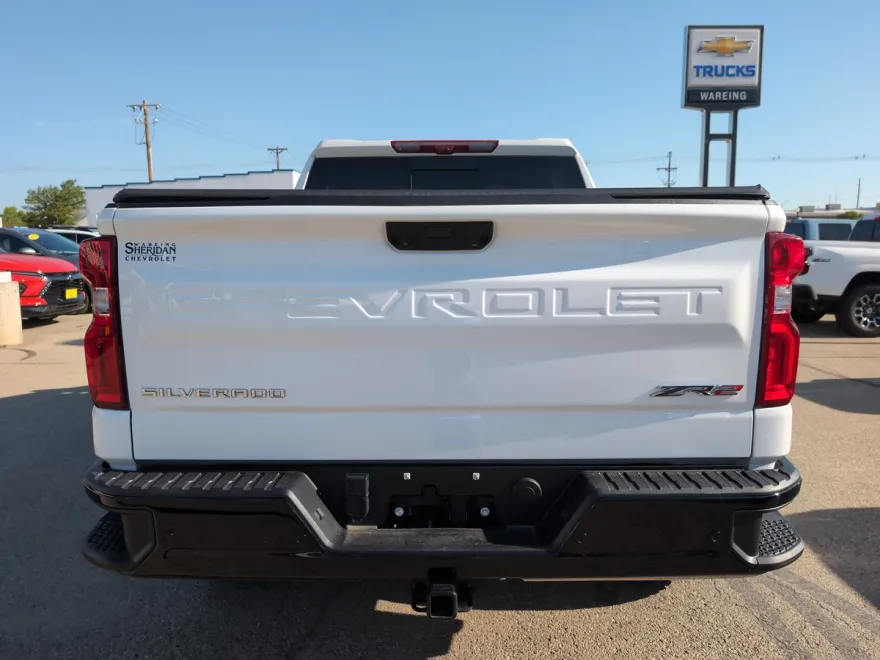 2024 Chevrolet Silverado 1500 ZR2 photo 1
