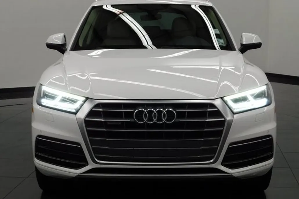 2018 Audi Q5 2.0T Premium photo 1