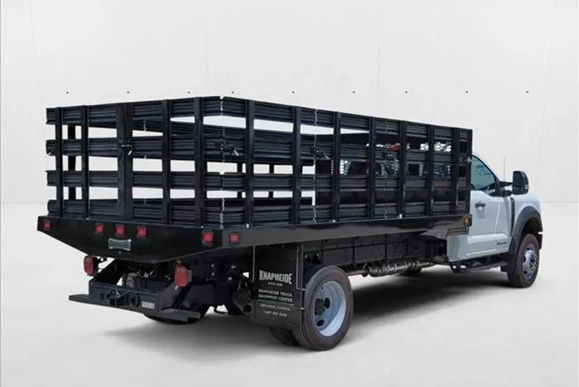 2025 Ford F-550 XL photo 1