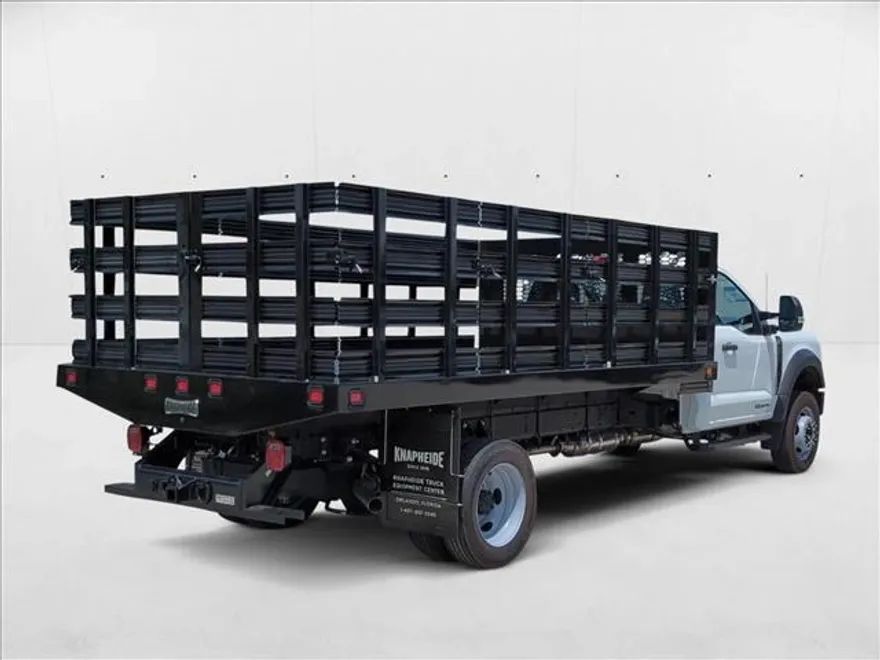 2025 Ford F-550 XL photo 1